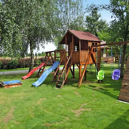 Prázdninový dům Holiday Home Kolczewo Near Baltic Sea Beach, Cleaning Included